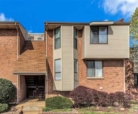 5267 Cedarstone Court, Saint Louis, MO 63129
