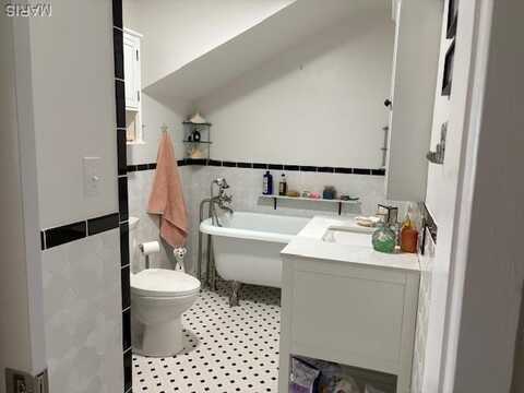 112 E Washington Avenue, Owensville, MO 65066