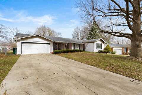 3 Club Grounds North Drive, Florissant, MO 63033