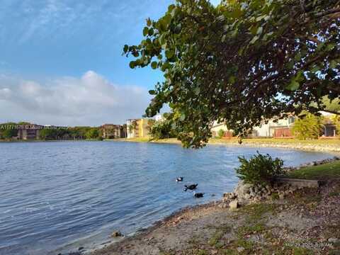 594 NE 199th Ter, Miami, FL 33179