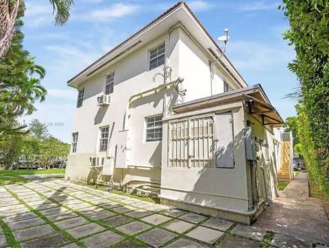 2200 Calais Dr, Miami Beach, FL 33141