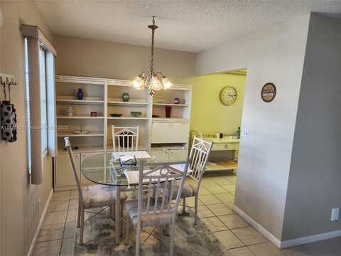 356 E Grantham E, Deerfield Beach, FL 33442