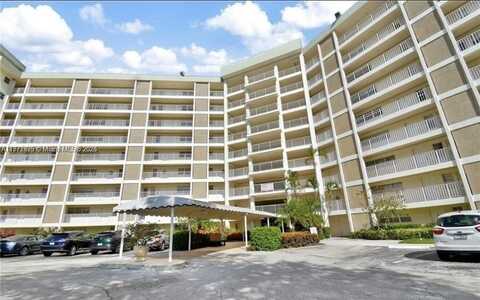 3090 N Course Dr, Pompano Beach, FL 33069