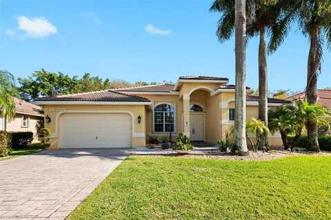 2510 Jardin Dr, Weston, FL 33327