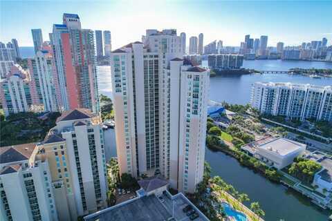 3330 NE 190th St, Aventura, FL 33180