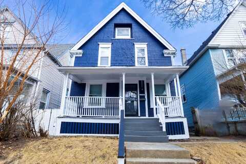 1332 N 31st St, Milwaukee, WI 53208