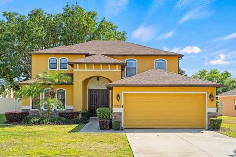10820 WYANDOTTE DRIVE, CLERMONT, FL 34711