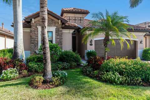 2938 AVIAMAR Circle, Naples, FL 34114