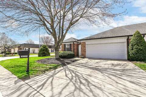 8528 Quail Hollow Road, Indianapolis, IN 46260