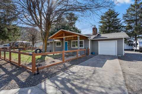 187 NE Orchard Lane, Prineville, OR 97754