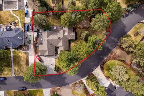 61335 Steens Mountain Loop, Bend, OR 97702