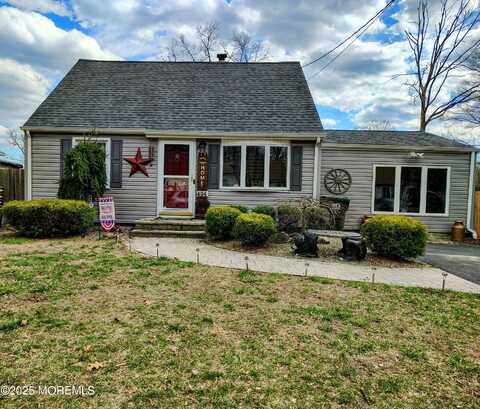 434 Shady Lane, Howell, NJ 07731