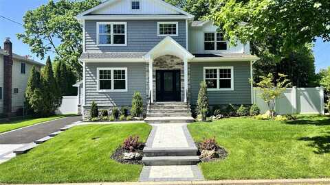 57 William Street, Bethpage, NY 11714