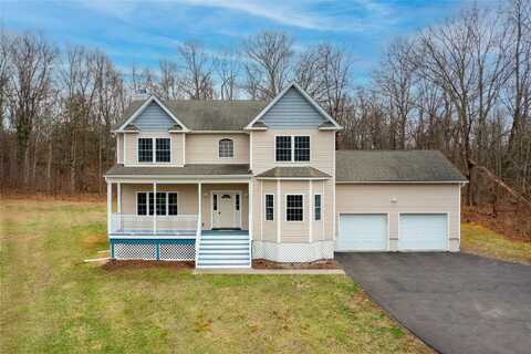 6 Lent Dr, New Paltz, NY 12561