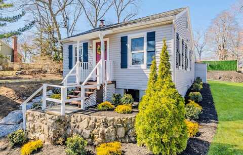 32 Oxalis Road, Rocky Point, NY 11778