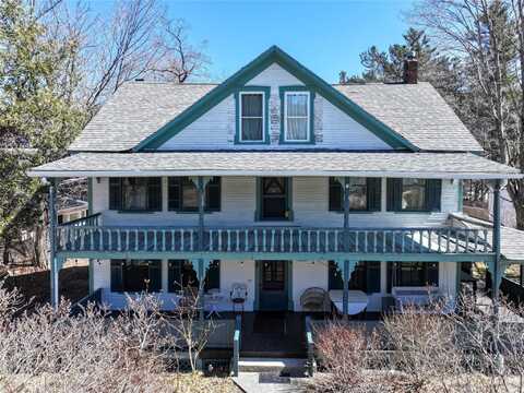 1794 Nys Route 73, Clay, NY 12942