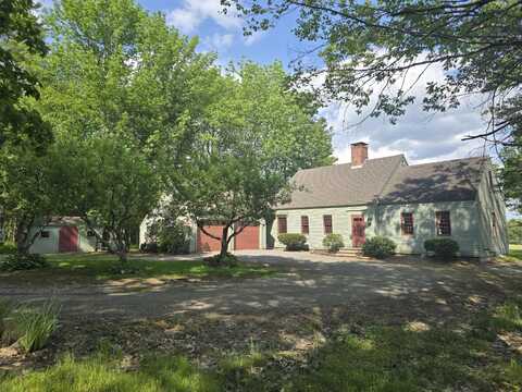 35 Cushman Road, Nobleboro, ME 04555