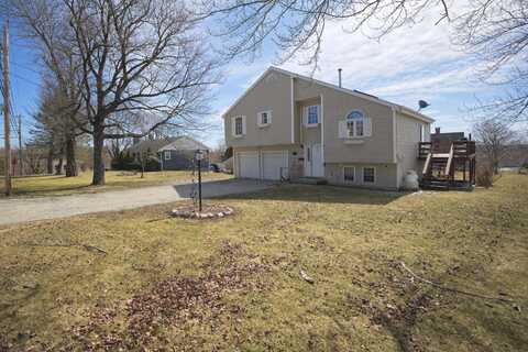 97 Gleason Street, Thomaston, ME 04861