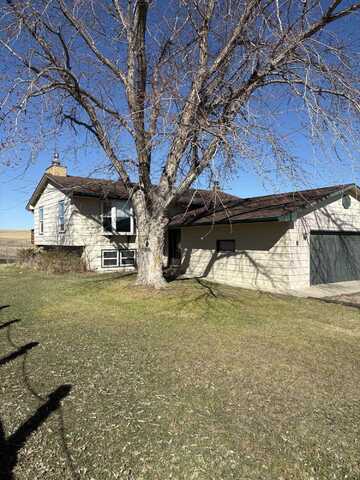 9 Pioneer Lane, Spearfish, SD 57783