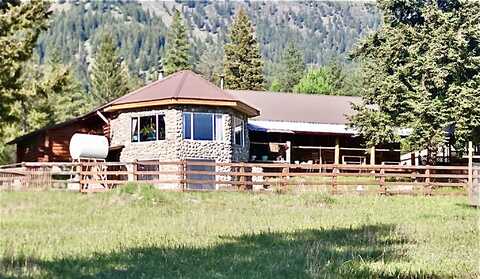 74 View Point Lane, Trout Creek, MT 59874