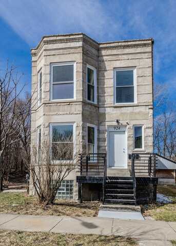 924 S springfield Avenue, Chicago, IL 60624