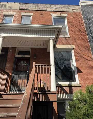 3634 S Giles Avenue, Chicago, IL 60653