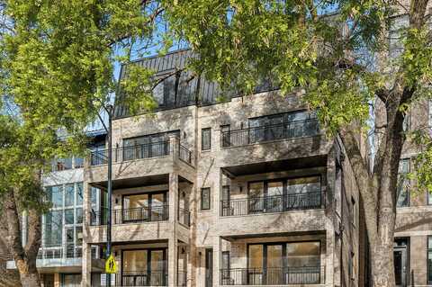 2020 W Webster Avenue, Chicago, IL 60647