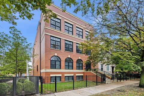 5486 S Woodlawn Avenue, Chicago, IL 60615