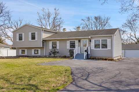 2909 Forest Glen Parkway, Woodridge, IL 60517