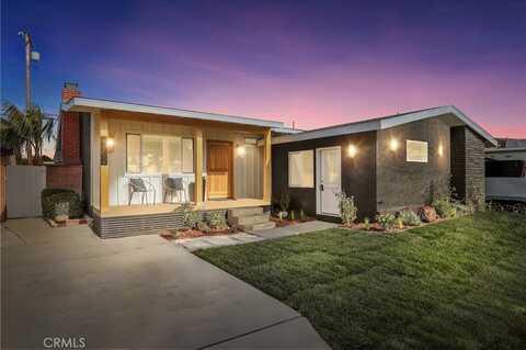 2902 Ladoga Avenue, Long Beach, CA 90815