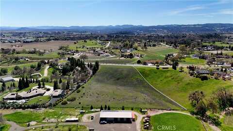 1030 Herdsman Way, Templeton, CA 93465