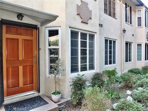 50 Elm Avenue, Long Beach, CA 90802