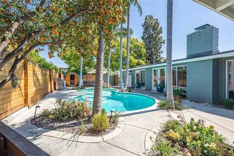 3109 Pattiz Avenue, Long Beach, CA 90808