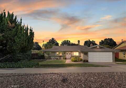 7975 Helena Avenue, Riverside, CA 92504