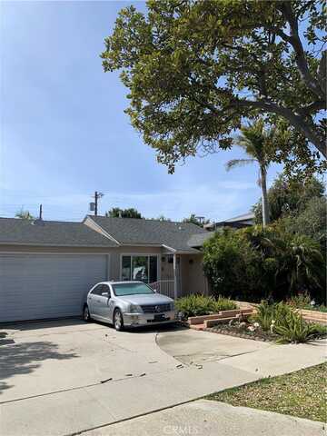 3621 Moore Street, Los Angeles, CA 90066