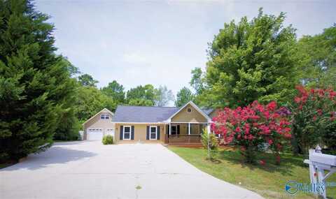114 Frankie Lane, Madison, AL 35757