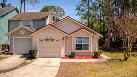 8201 LOCH AVON Court, Jacksonville, FL 32244