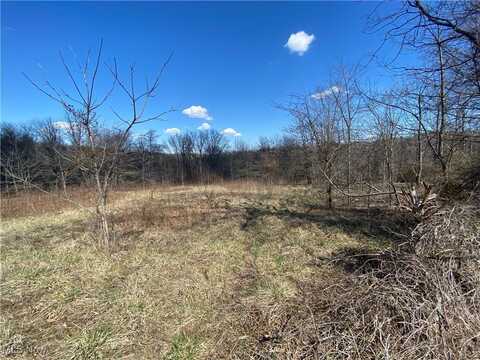 E Wheeling, Zanesville, OH 43701