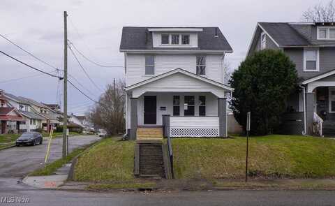 2724 11th Street SW, Canton, OH 44710