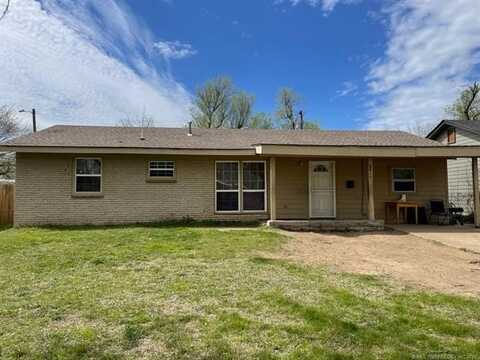 5420 N Frankfort Avenue, Tulsa, OK 74126