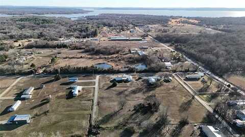 17 S 4201 Road, Eufaula, OK 74432