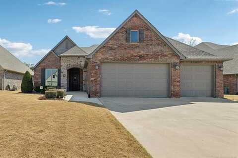 3805 S Dogwood Boulevard, Broken Arrow, OK 74011