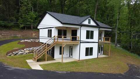 2091 ELLETT Road, Christiansburg, VA 24073