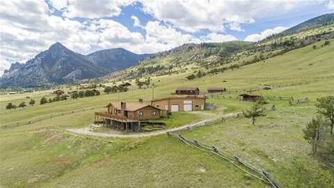 85 The Way West Rd, Cody, WY 82414