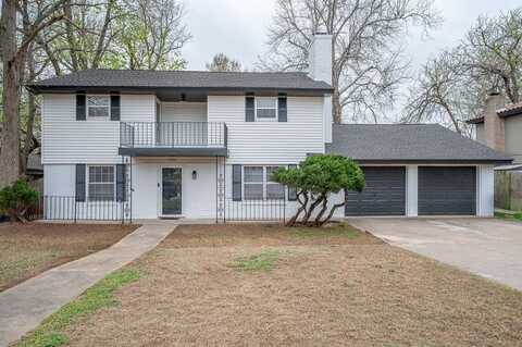 1204 Briarwood Drive, Edmond, OK 73034
