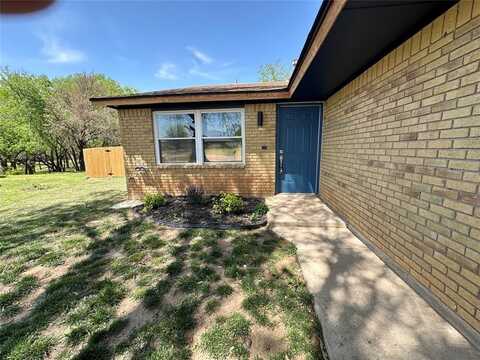 12519 SW 2nd Street, Yukon, OK 73099