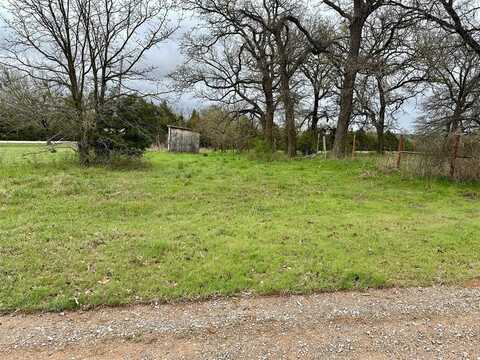 2005 N Ivey Lane, Tecumseh, OK 74873