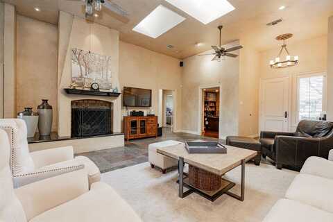 10027 Silvertree Drive, Dallas, TX 75243