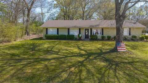 315 Daingerfield Street, Naples, TX 75568