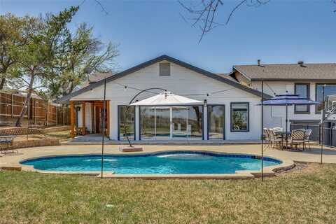 2910 S Country Club, Garland, TX 75043
